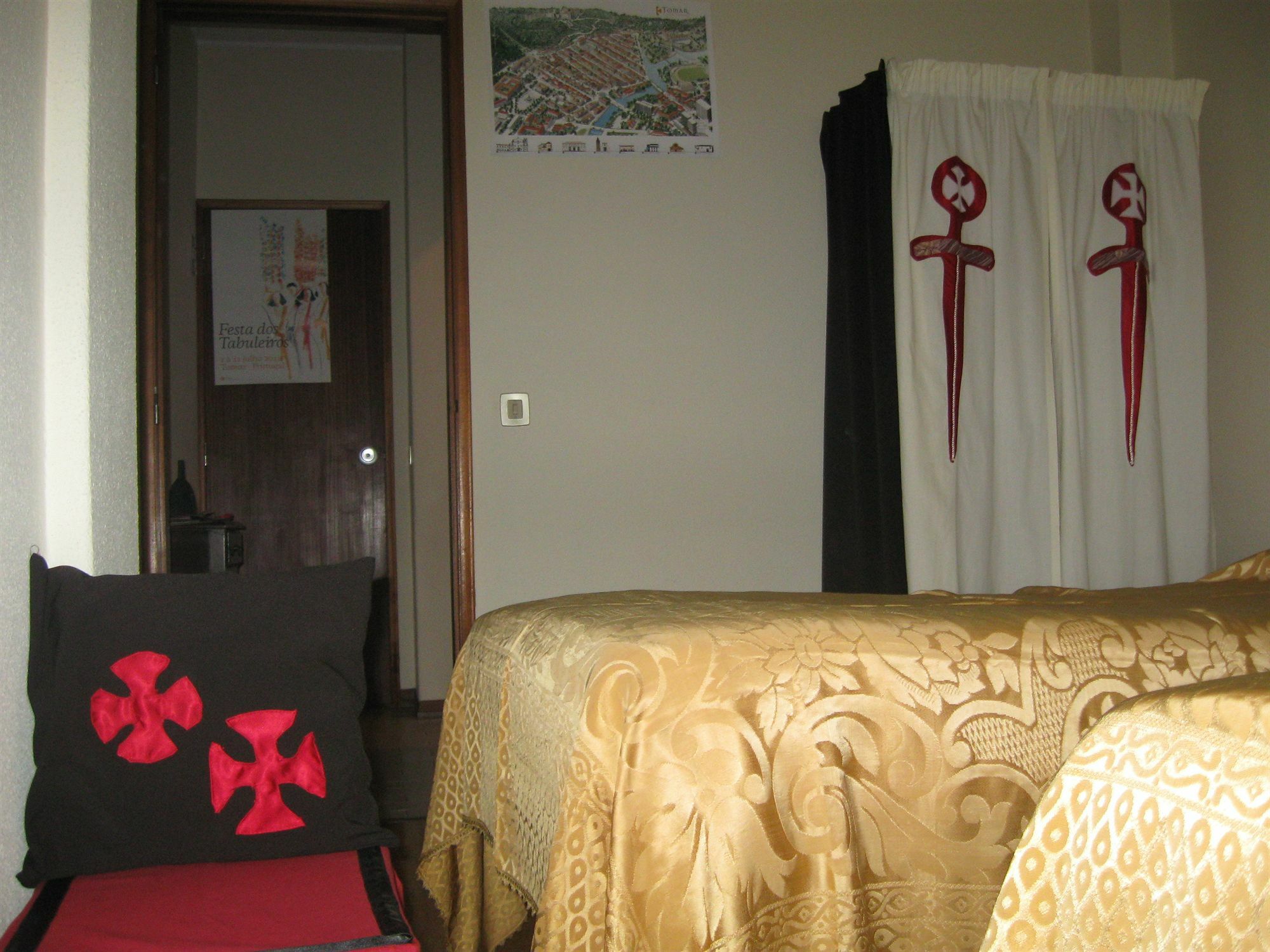 Albergue Pereira Guesthouse ฟาติมา ภายนอก รูปภาพ