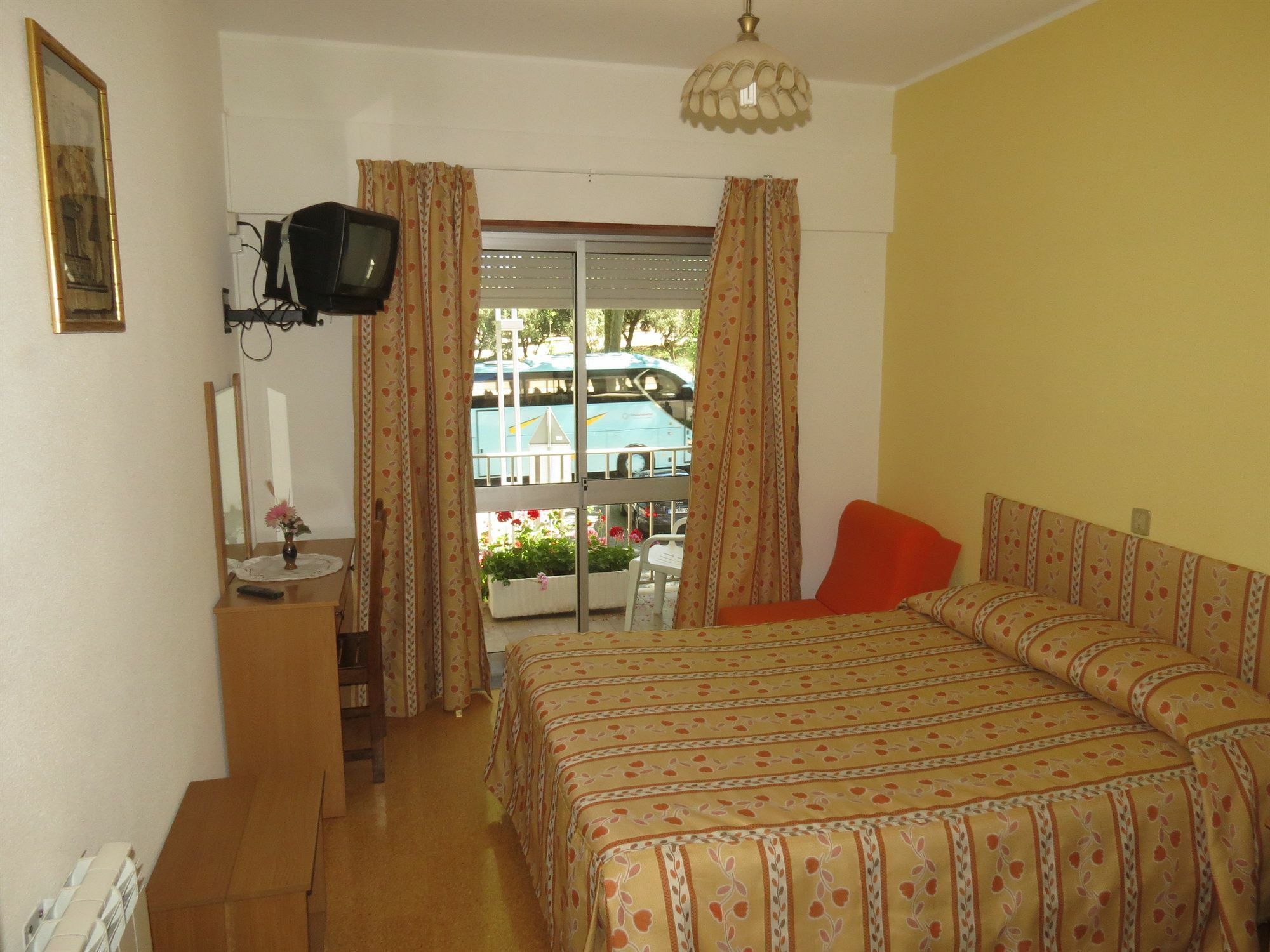 Albergue Pereira Guesthouse ฟาติมา ภายนอก รูปภาพ